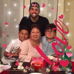 Meet your Posher, Mirtha